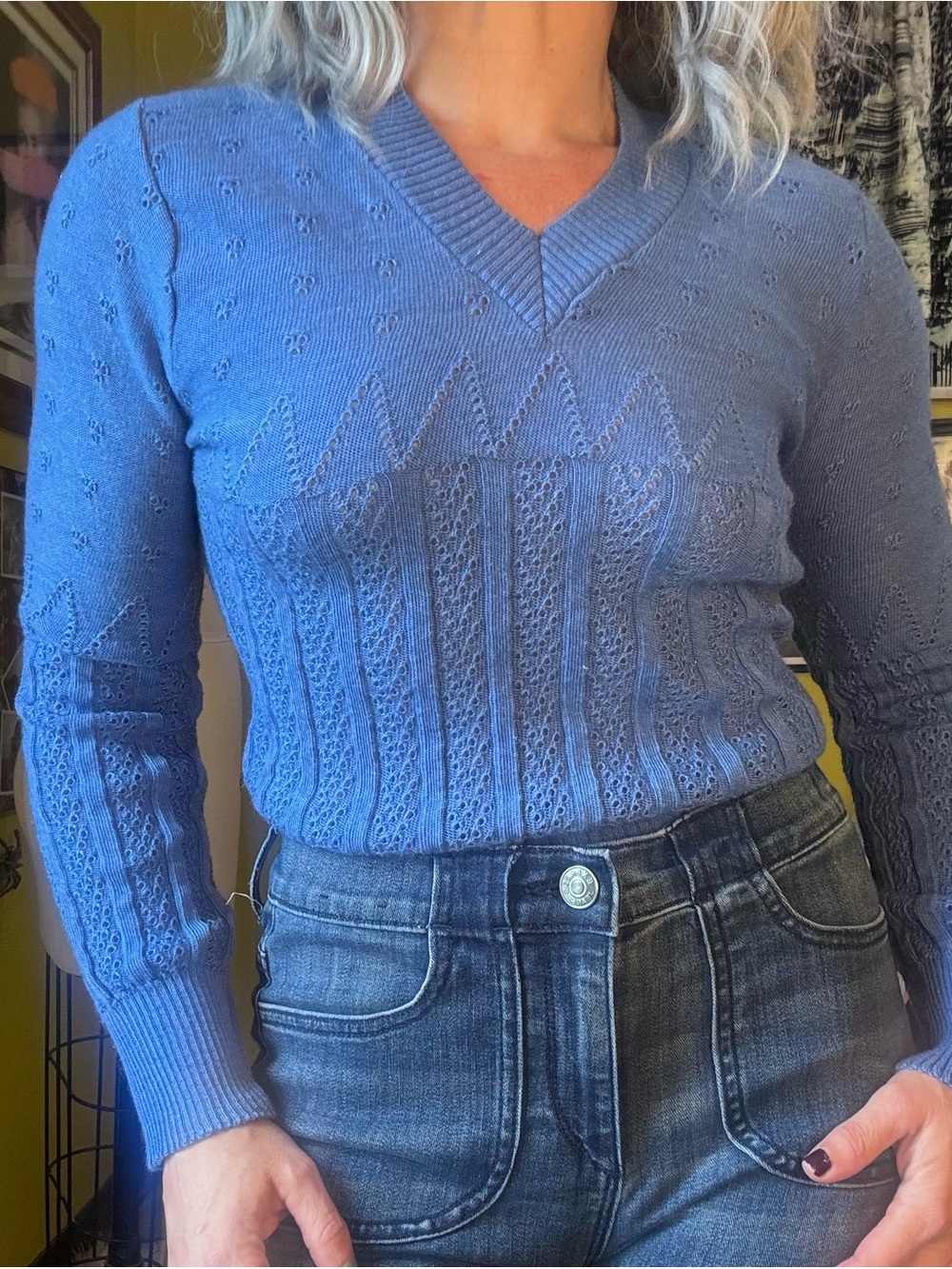 Vintage 70s FittedBlue V-Neck Pointelle Knit Sweater